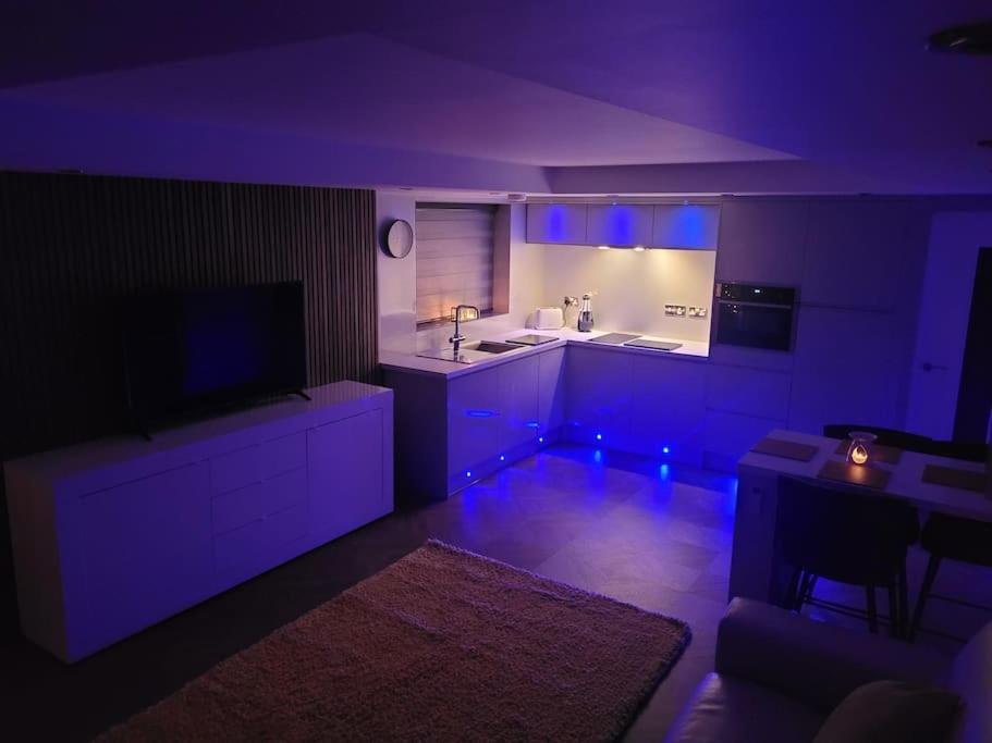 Sister'S Studio Llanelli Buitenkant foto